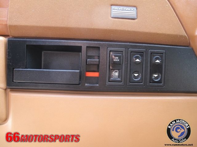 1989 Chevrolet C/K Pickup 3500 C3500 - photo 8
