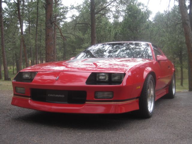 1989 CHEVY CAMARO IROC 1989 Chevrolet Camaro IROC
