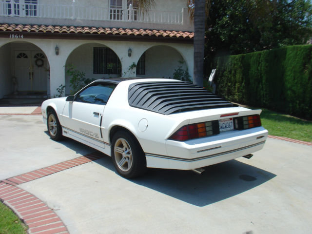 1989 Chevrolet Camaro - photo 5
