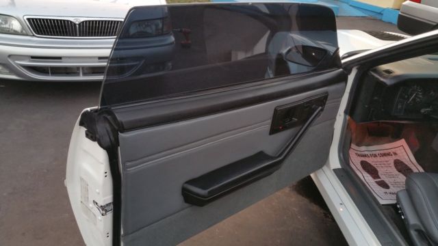 1989 Chevrolet Camaro IROC Z - photo 11