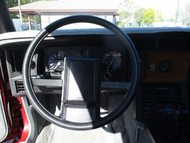 1989 Chevrolet Camaro - photo 11