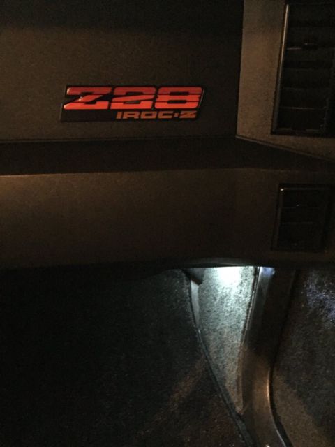1989 Chevrolet Camaro - photo 11