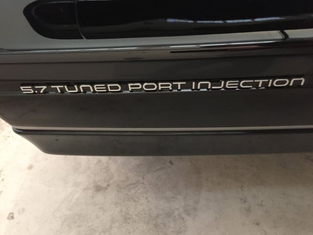 1989 Chevrolet Camaro - photo 2