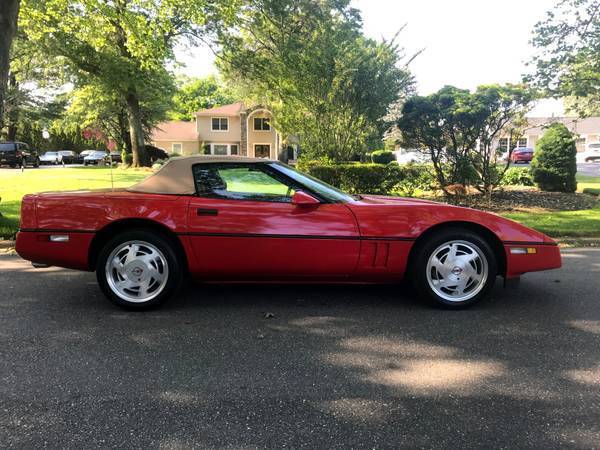 1989 Chevrolet Corvette CONVERTIBLE - photo 5