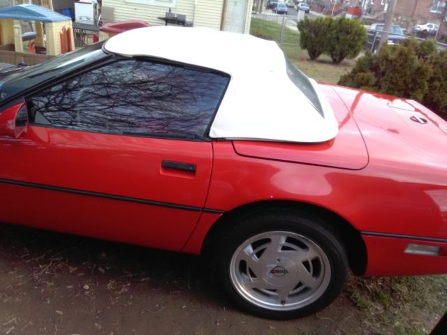 1989 Chevrolet Corvette CONVERTIBLE - photo 4