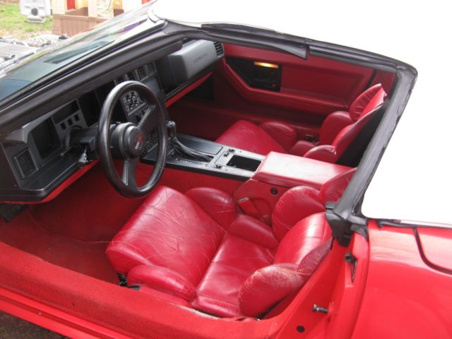 1989 Chevrolet Corvette CONVERTIBLE - photo 9