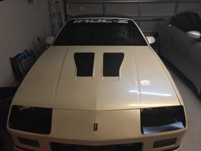 1989 Chevrolet Camaro - photo 11
