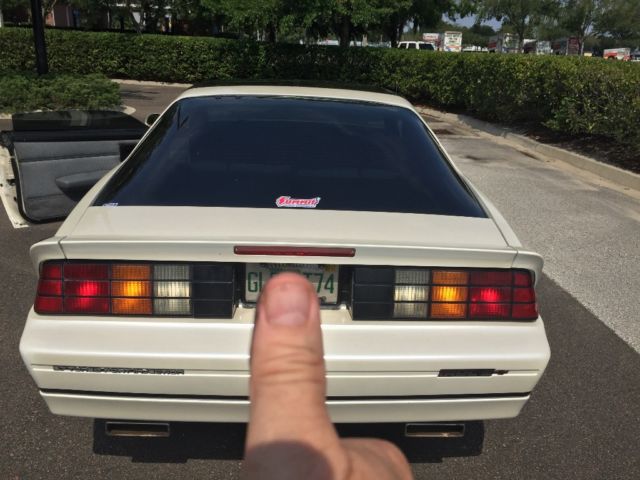 1989 Chevrolet Camaro - photo 7