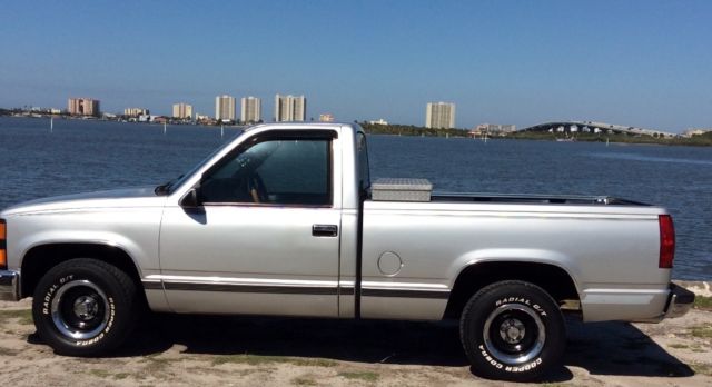 1989 Chevrolet C/K Pickup 1500 - photo 3