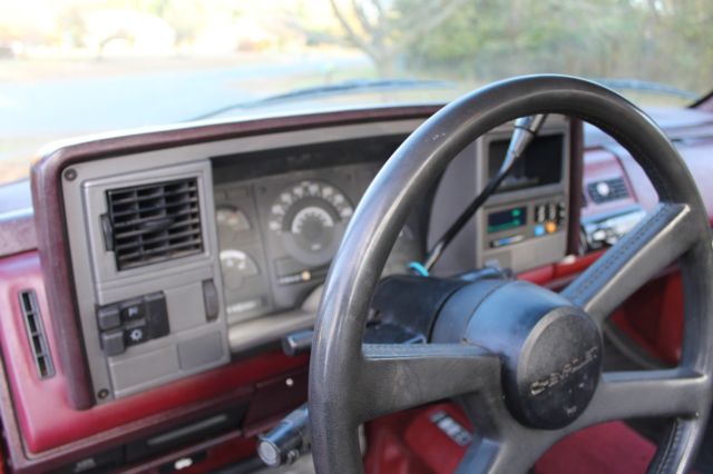 1989 Chevrolet Silverado 1500 LS - photo 7