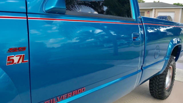 1989 Chevrolet Silverado 2500 Silverado Z71 - photo 3