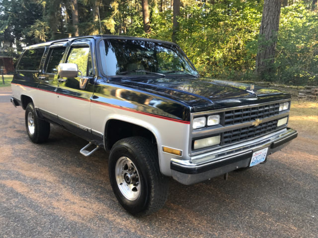 1989 Chevrolet Suburban Silverado - photo 10