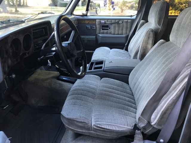 1989 Chevrolet Suburban Silverado - photo 12