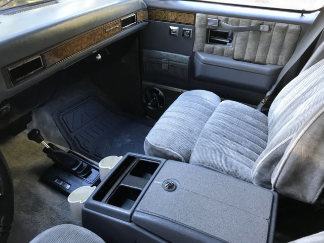 1989 Chevrolet Suburban Silverado - photo 13