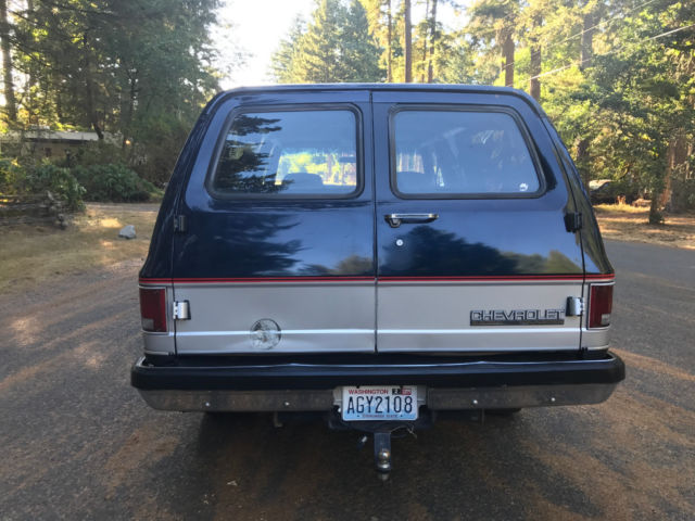 1989 Chevrolet Suburban Silverado - photo 6