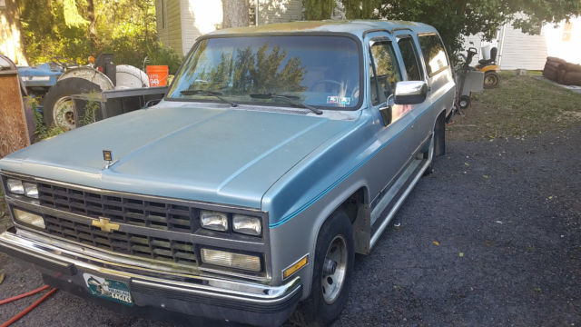 1989 Chevrolet Suburban - photo 11