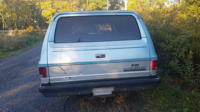 1989 Chevrolet Suburban - photo 5