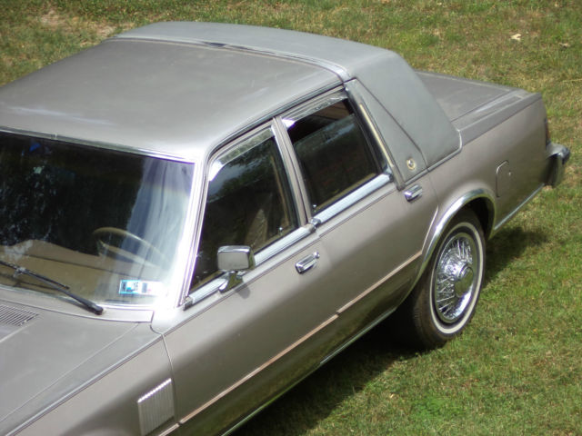 1989 Chrysler New Yorker - photo 9