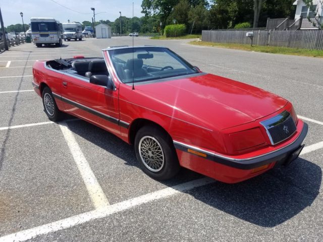 1989 CHRYSLER LeBARON CONVERTIBLE - ALWAYS GARAGED LOOKS AND DRIVES GREAT! 1989 Chrysler LeBaron PREMIUM