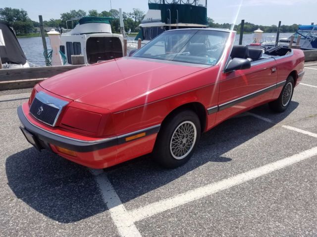 1989 Chrysler LeBaron PREMIUM - photo 2
