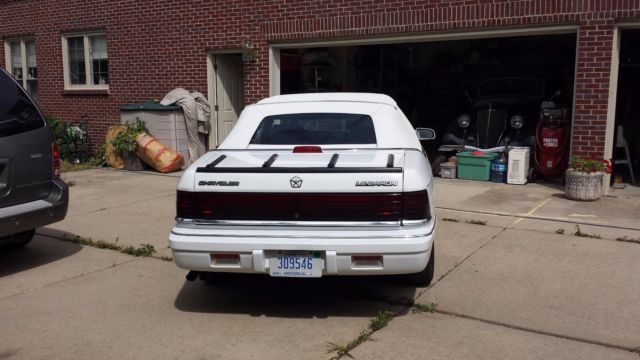 1989 Chrysler LeBaron Conv - photo 3