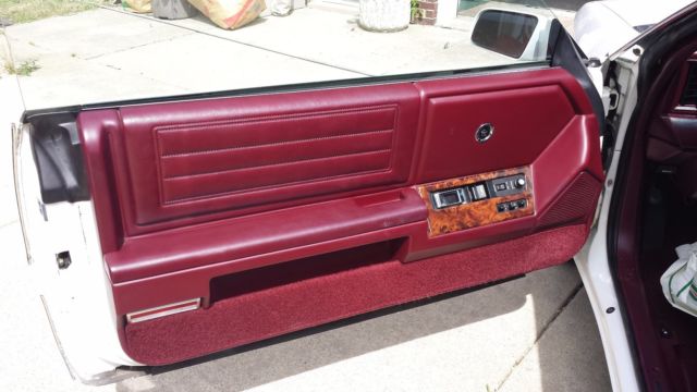 1989 Chrysler LeBaron Conv - photo 8
