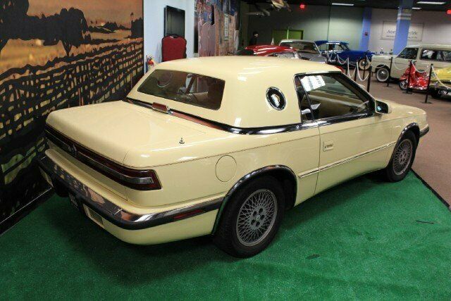 1989 Chrysler LEBARON MASERATI -- - photo 3