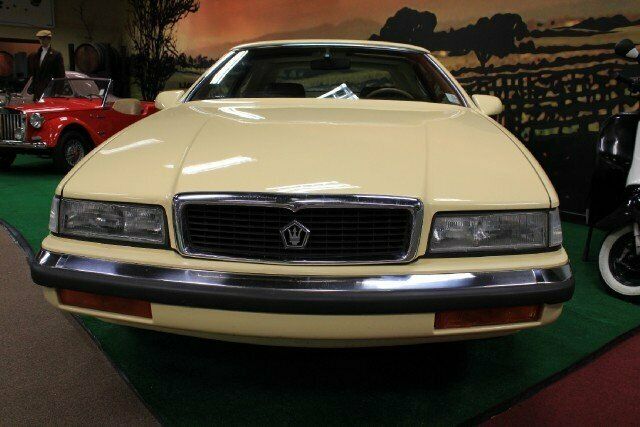 1989 Chrysler LEBARON MASERATI -- - photo 5