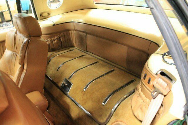 1989 Chrysler LEBARON MASERATI -- - photo 9