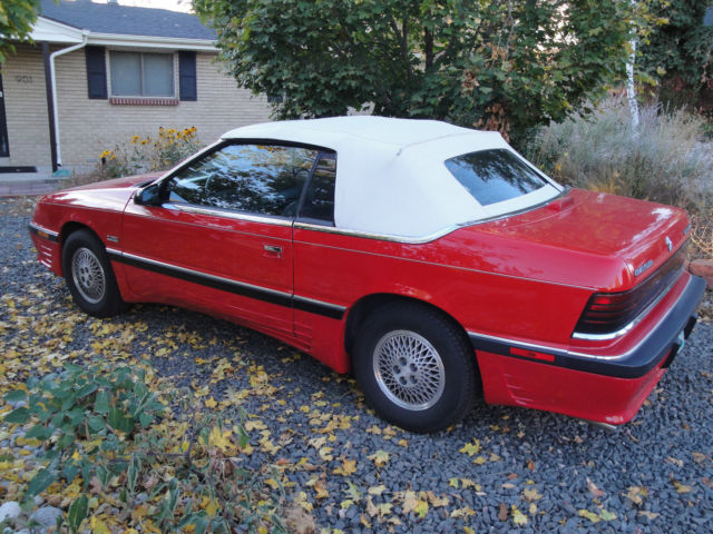1989 Chrysler LeBaron Premium Convertible 2-Door - photo 4