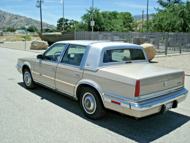 1989 Chrysler New Yorker Landau - photo 3