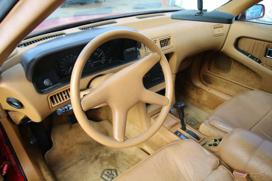 1989 Chrysler Town & Country Turbo - photo 11