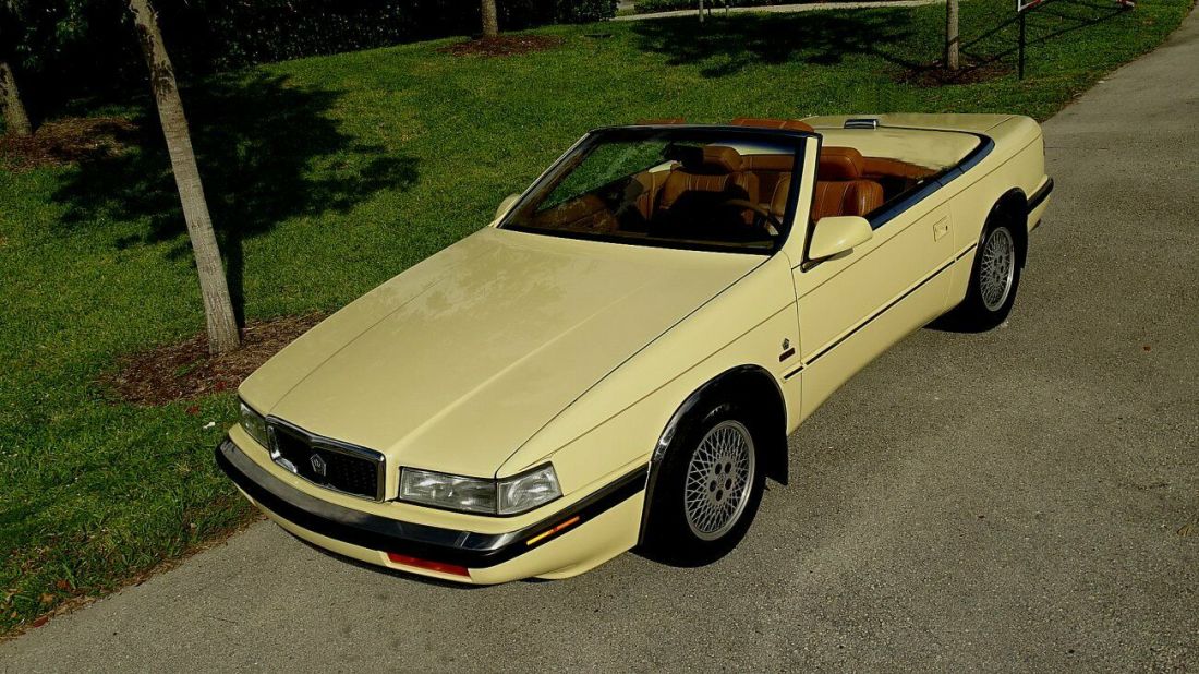 1989 CHRYSLER TC BY MASERATI ONE OWNER MASERATI INTER-COOLED ENGINE 5 SPD MANUAL 1989 Chrysler TC Maserati BOTH HARD AND SOFT TOPS
