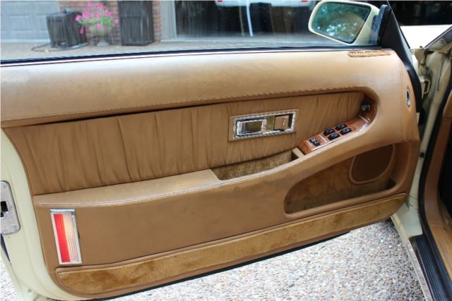 1989 Chrysler TC hardtop/convertible - photo 9