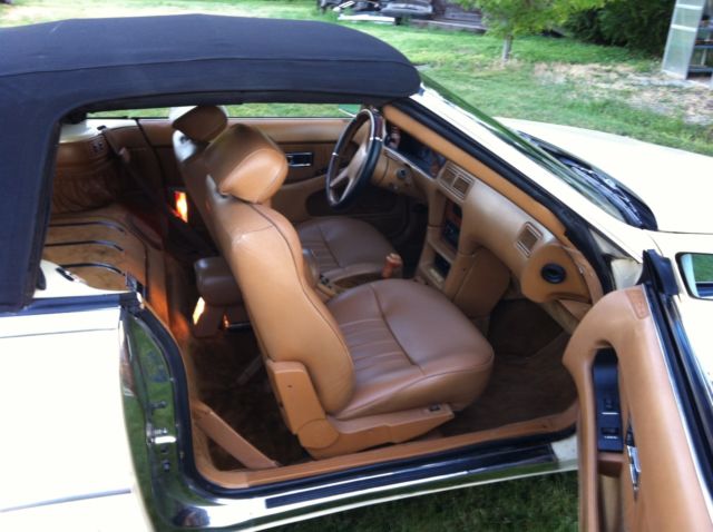 1989 Chrysler TC MASERATI 2 DOOR  CONVERTIBLE - photo 12