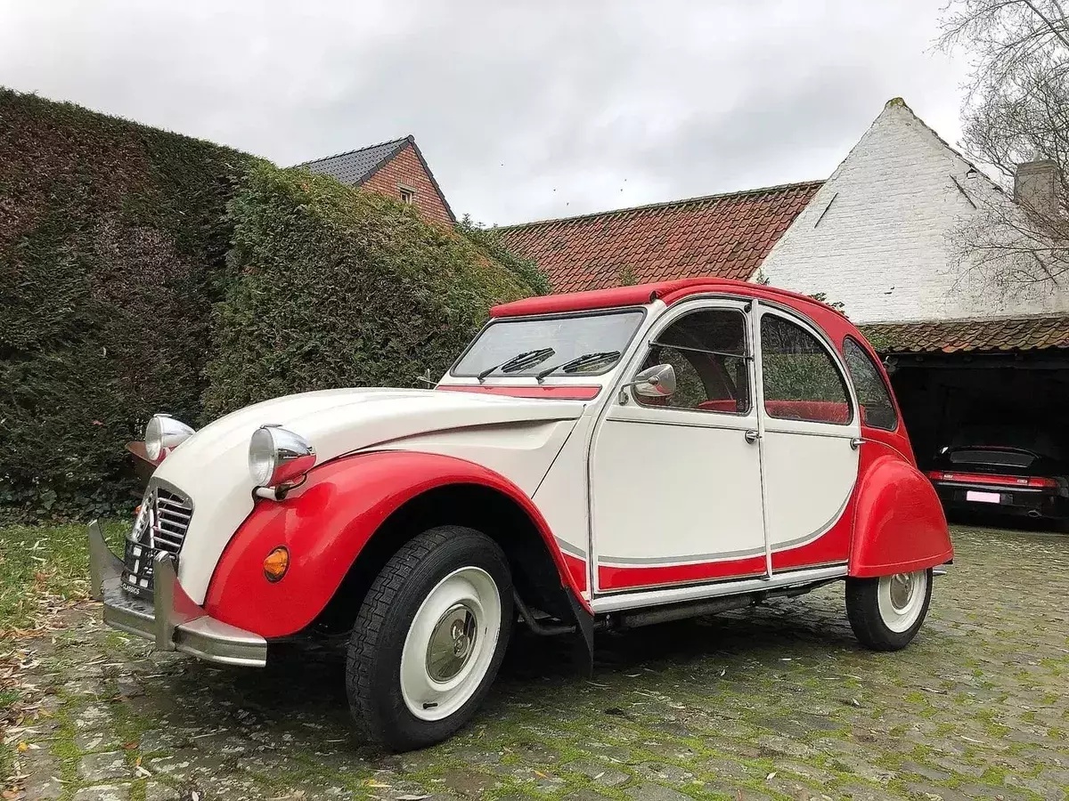 1989 CITROËN 2CV6 CHARLESTON 1989 Citroën Charleston Citroen 2CV6 Charleston, 597 cc, Complete Restoration