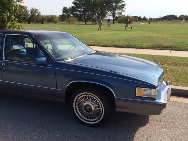 1989 Cadillac Fleetwood - photo 4