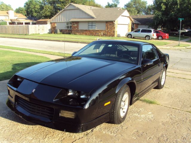 1989 Classic RS Chevy Camaro Black ONE OWNER!!! Garage Kept!! 29 years OLD 1989 Chevrolet Camaro