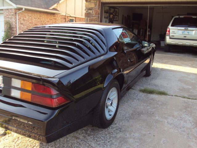 1989 Chevrolet Camaro - photo 4
