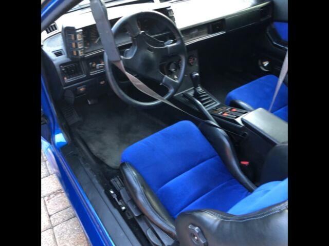 1989 Chrysler Conquest - photo 11