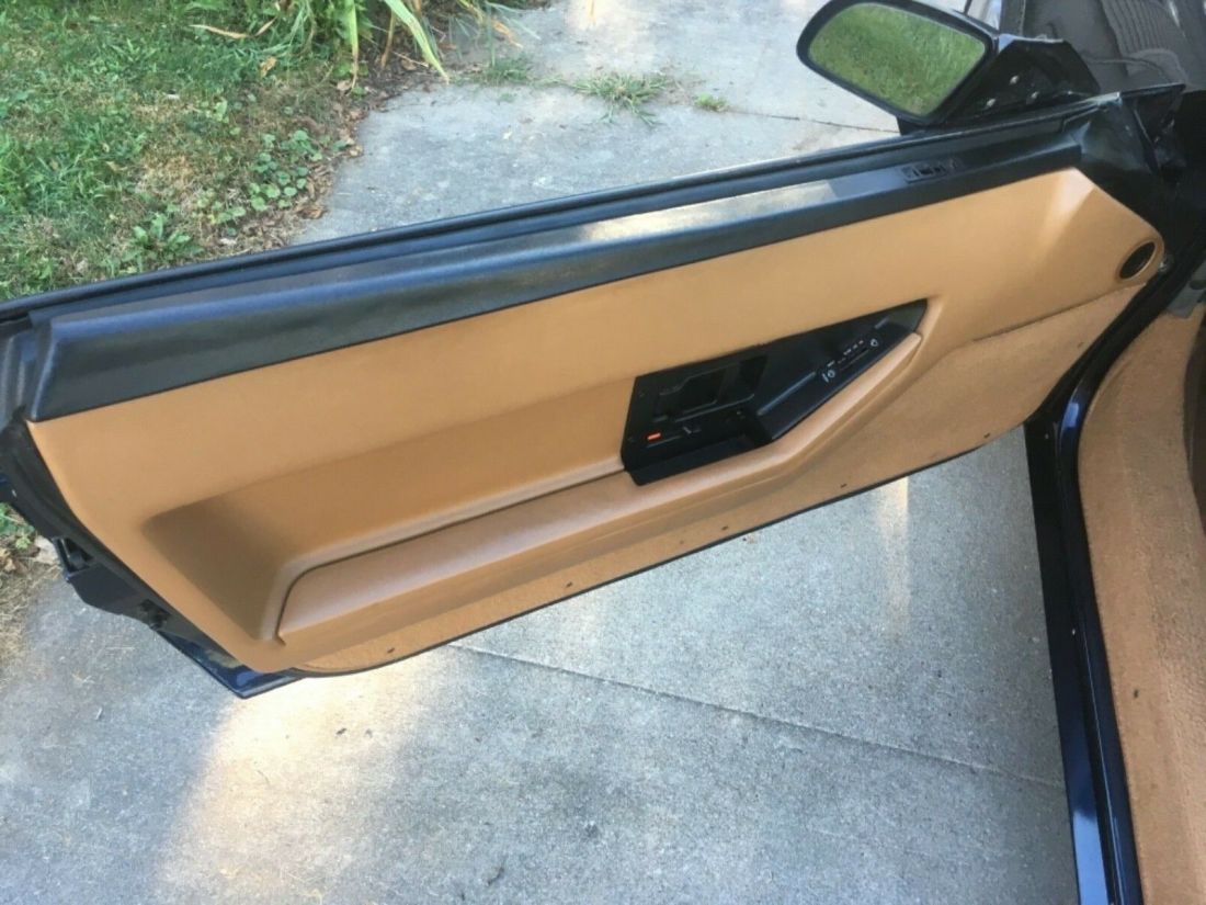 1989 Chevrolet Corvette - photo 5