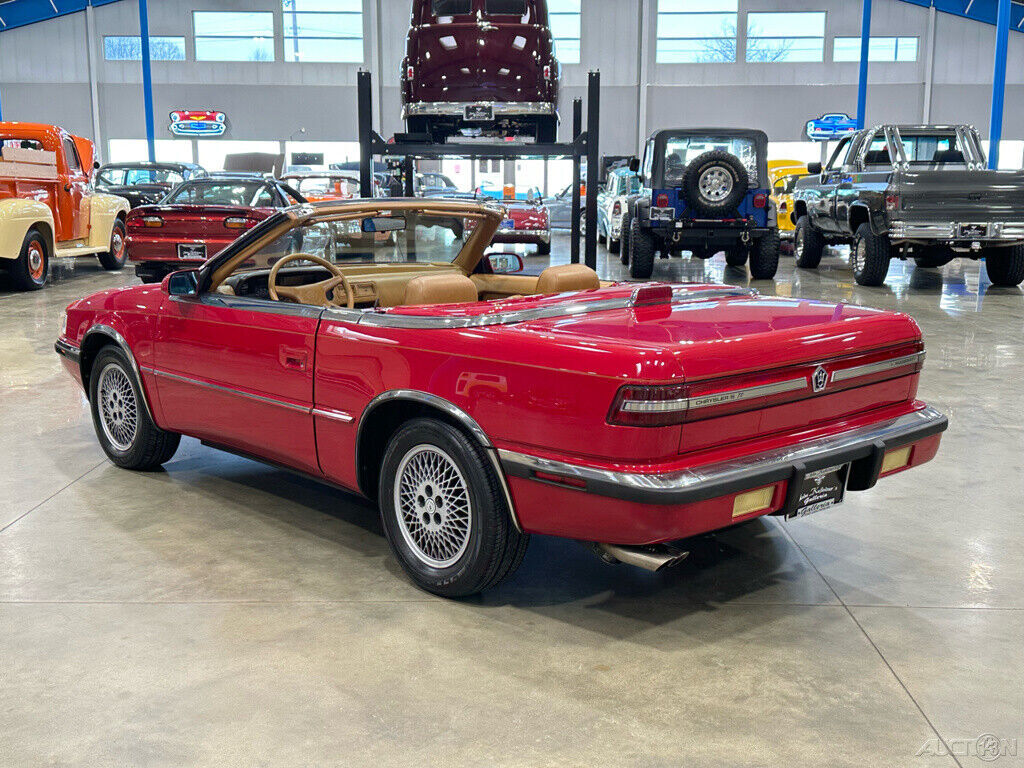 1989 Chrysler Town & Country Convertible - photo 5