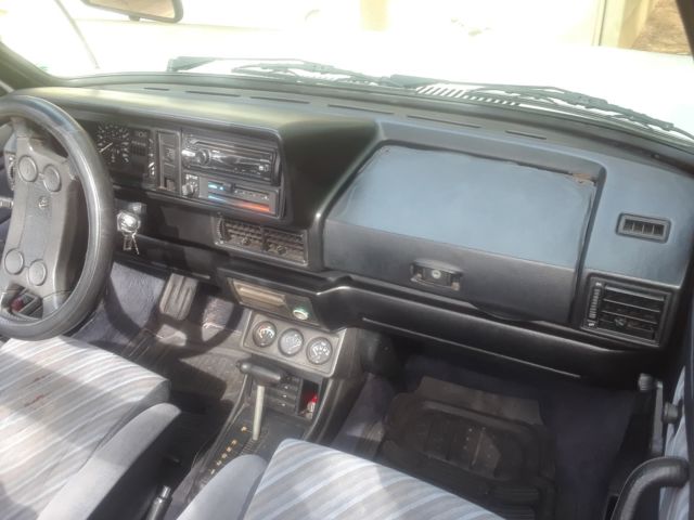 1989 Volkswagen Cabrio - photo 10
