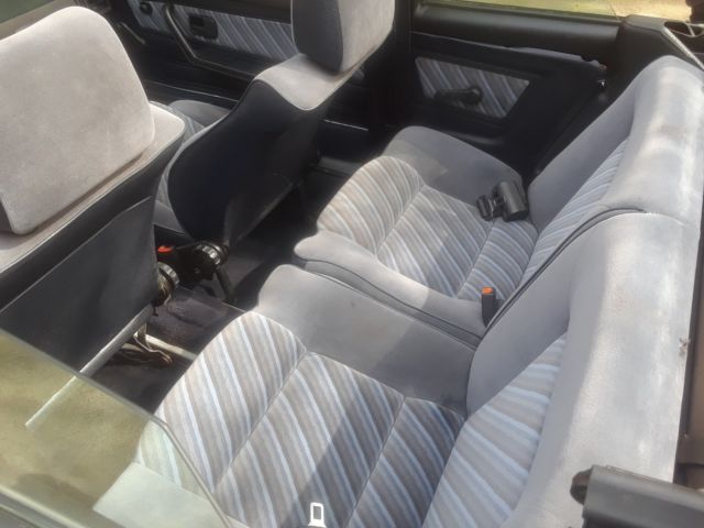 1989 Volkswagen Cabrio - photo 7
