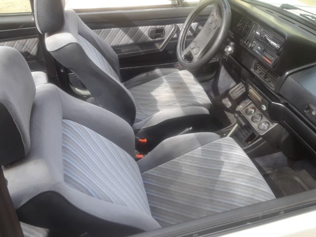 1989 Volkswagen Cabrio - photo 9