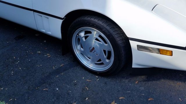 1989 Chevrolet Corvette leather - photo 13