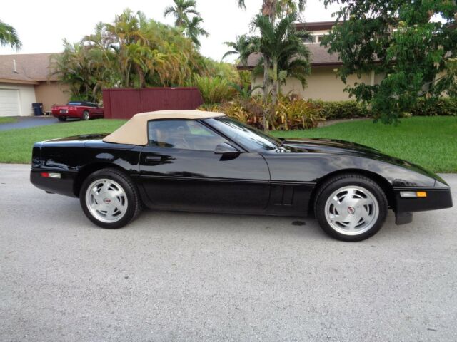 1989 Chevrolet Corvette Convertible - photo 5