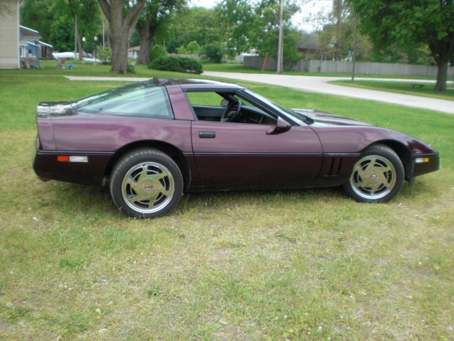 1989 CORVETTE L-98 with CAR COVER and GM CORVETTE SHOP MANUAL < 75,000 MILES 1989 Chevrolet Corvette