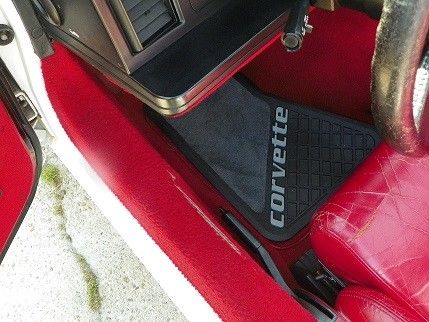 1989 Chevrolet Corvette Roadster Convertible - photo 11