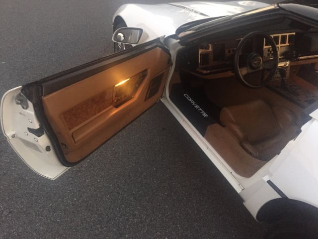 1989 Chevrolet Corvette Coupe - photo 9